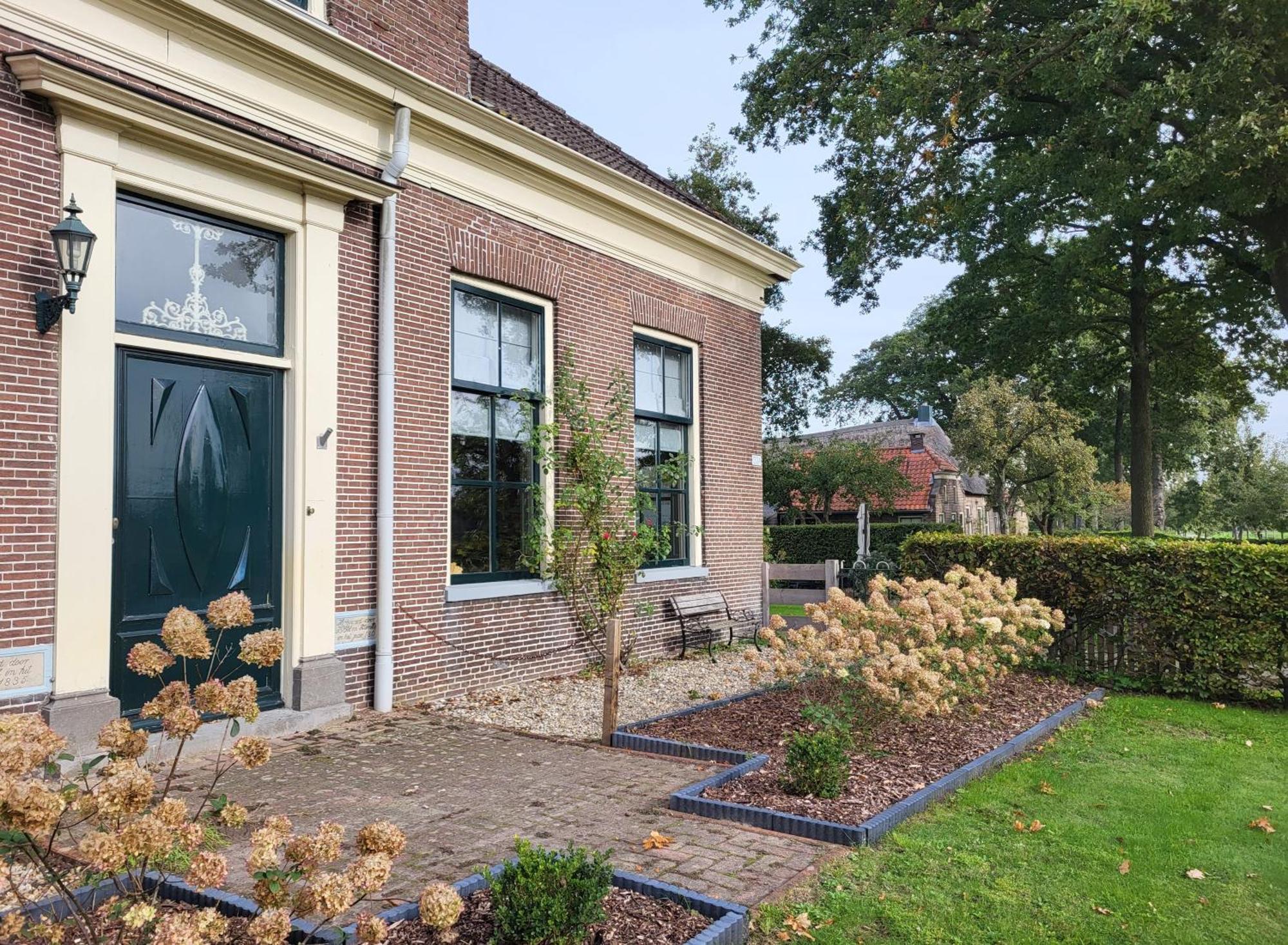 De Bloesemstee - Rustic Manor Farmhouse The Netherlands Ruinerwold Exterior photo